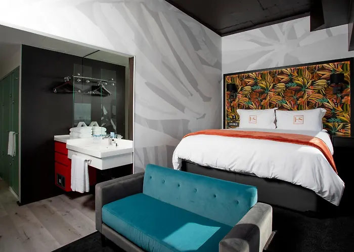 Hotel Sky